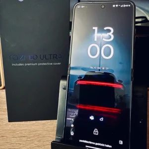 RAZR 60 ULTRA 5G DS 16+512 W3 SCARAB